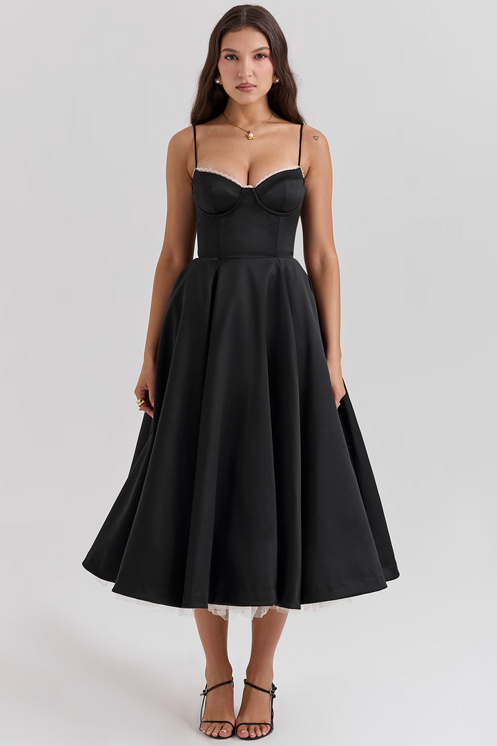 Sarah | Elegantes Schlankmachendes Kleid